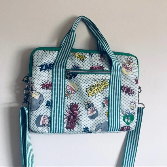 Harajuku Lovers ‘Super Hot Female’ Shoulder Bag - Picture 8 of 16